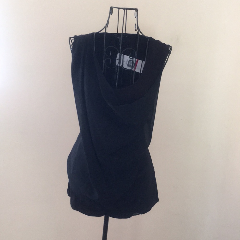 Kenneth Cole top